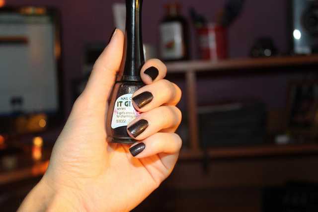 Лак для ногтей VOV nail cone it girl`s. - фото